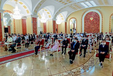 Открыть космос для себя